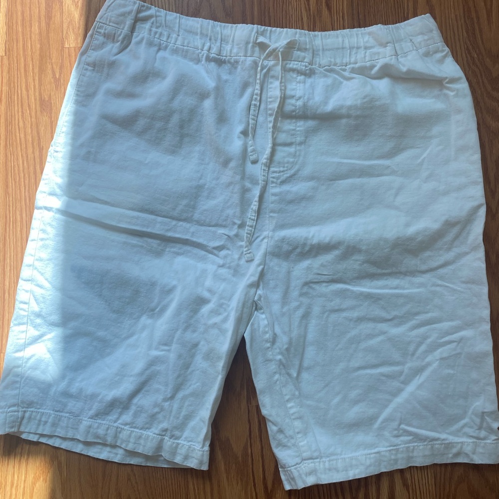 Zara White Cotton blend Shorts